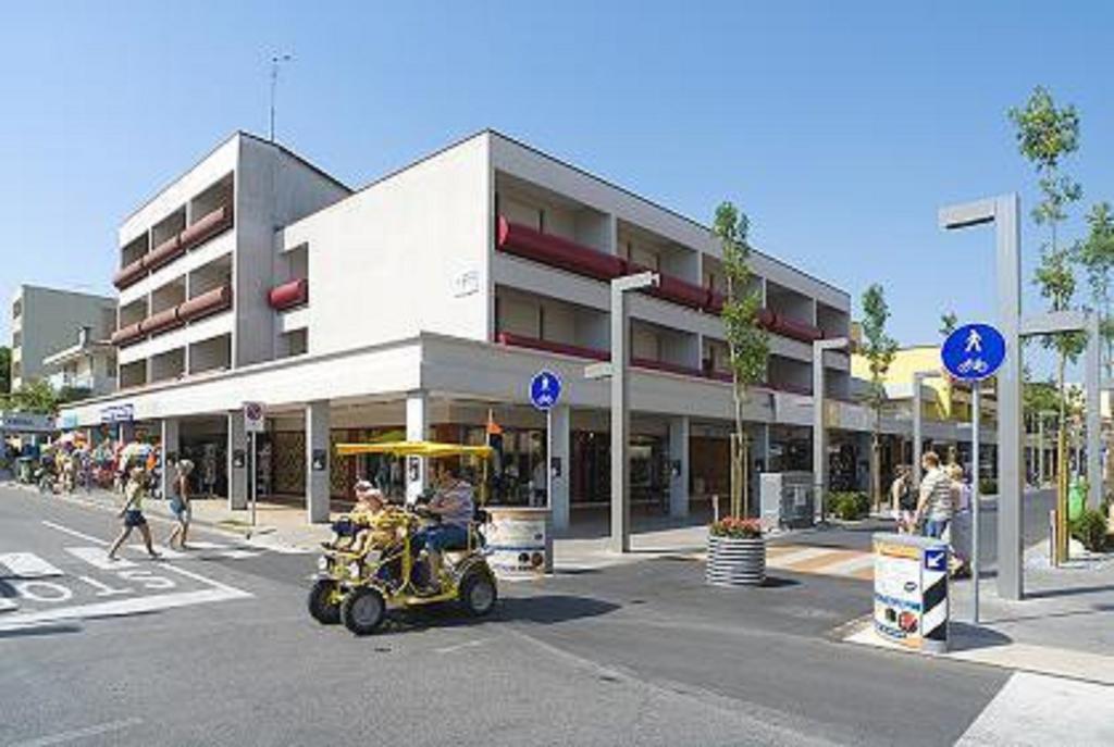 Condominio Clyo Bibione Extérieur photo